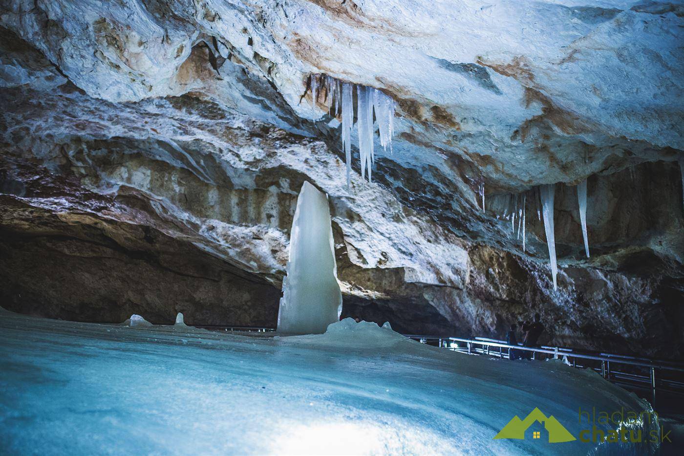 dobšinska jaskyna.jpg