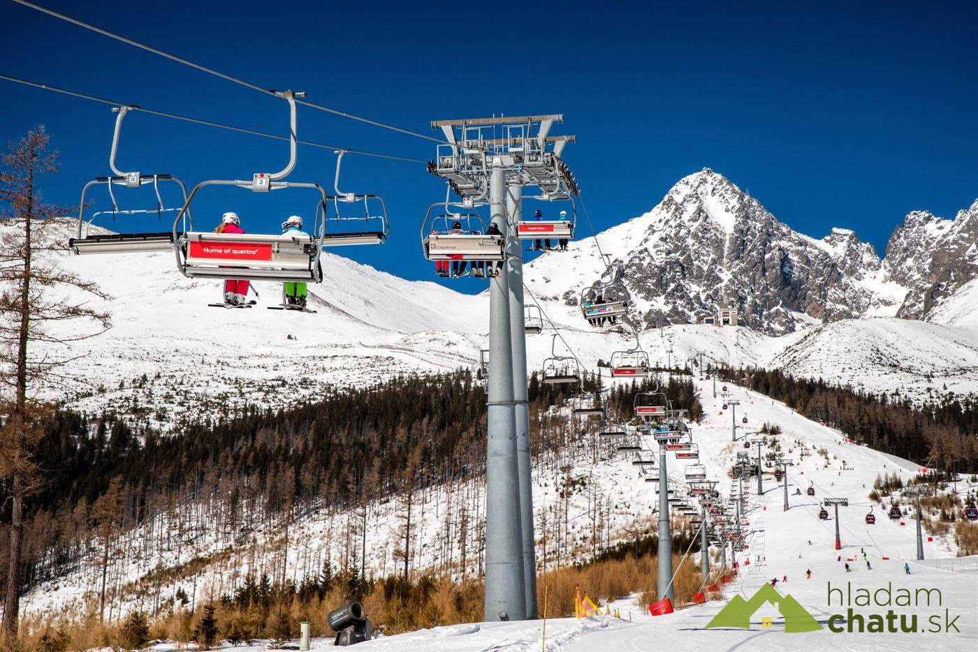 tatranska lomnica stredisko.jpg