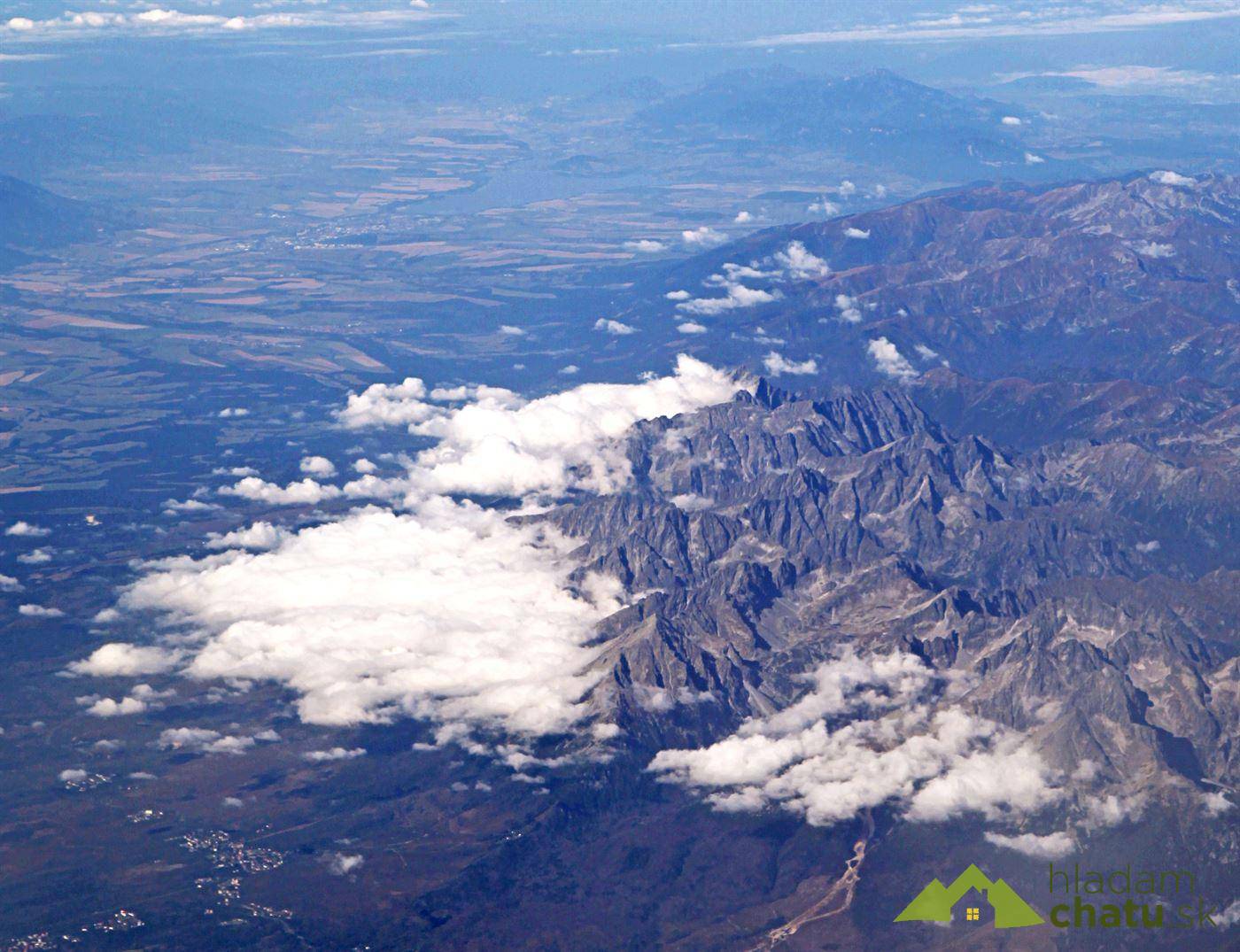 vyhliadkovy let SRraj.jpg