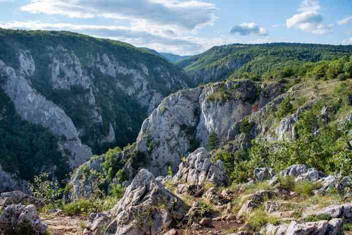 slovenský kras.jpg
