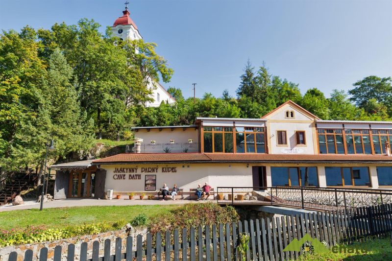 termalne kupalisko sklene.jpg